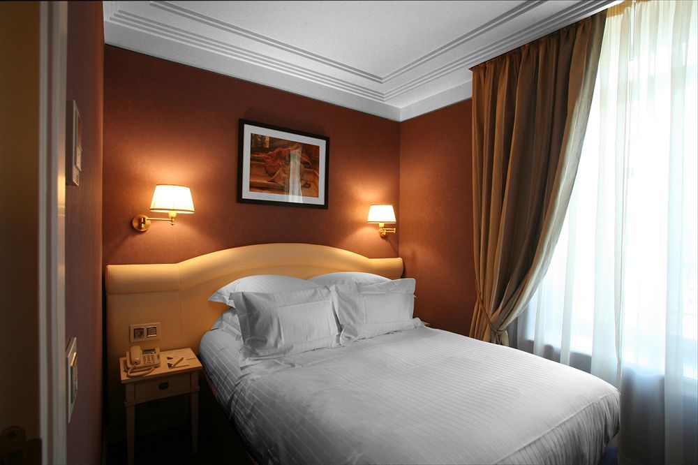 Hôtel Princesse Flore Royat Esterno foto