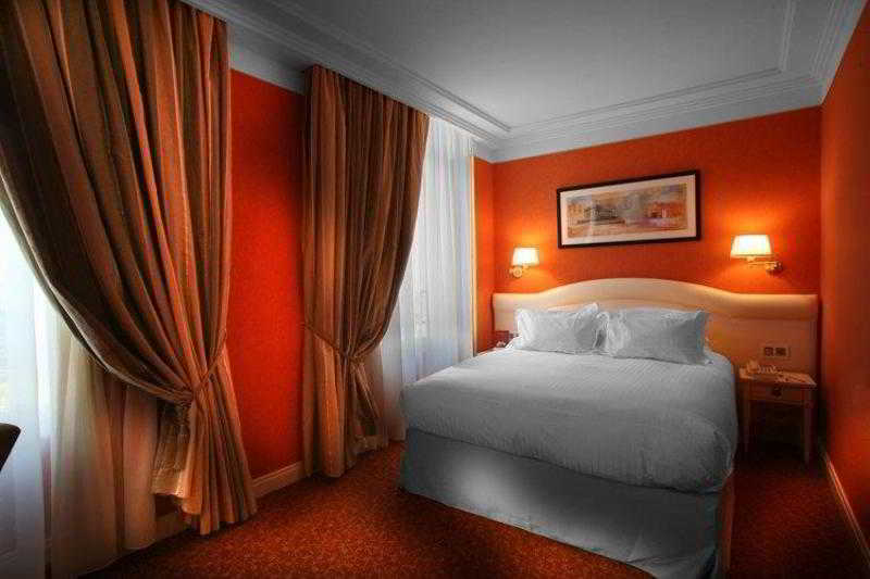 Hôtel Princesse Flore Royat Camera foto