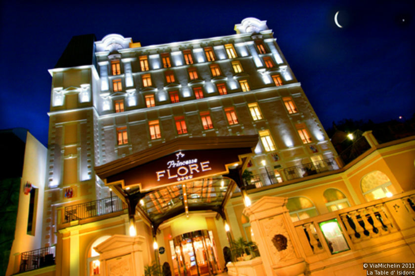 Hôtel Princesse Flore Royat Esterno foto